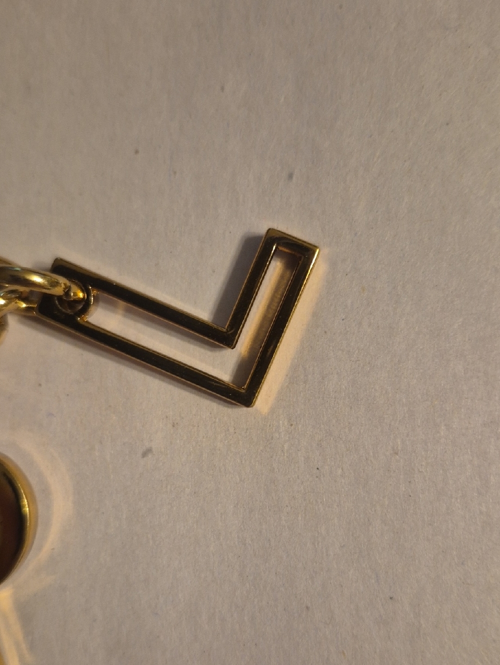 Karl Lagerfeld Charm. - Picture 5 of 6